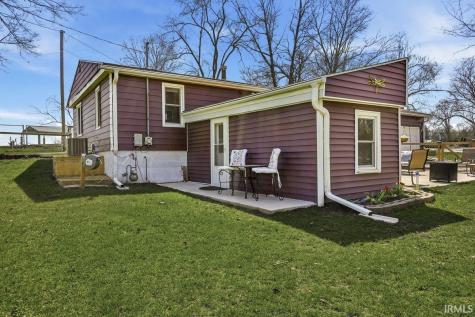 209 S Longshore Drive Walkerton IN 46574