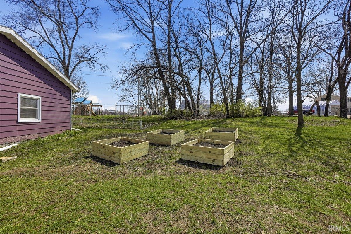 209 S Longshore Drive Walkerton IN 46574