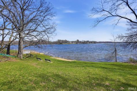 209 S Longshore Drive Walkerton IN 46574