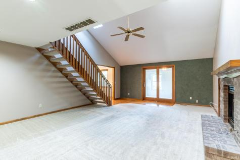 1529 Faulkner Court Fort Wayne IN 46815