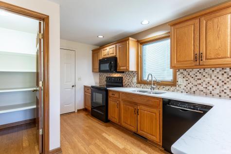 1529 Faulkner Court Fort Wayne IN 46815