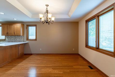 1529 Faulkner Court Fort Wayne IN 46815