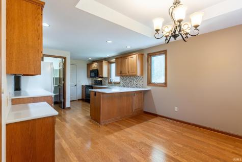 1529 Faulkner Court Fort Wayne IN 46815