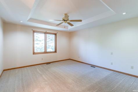 1529 Faulkner Court Fort Wayne IN 46815
