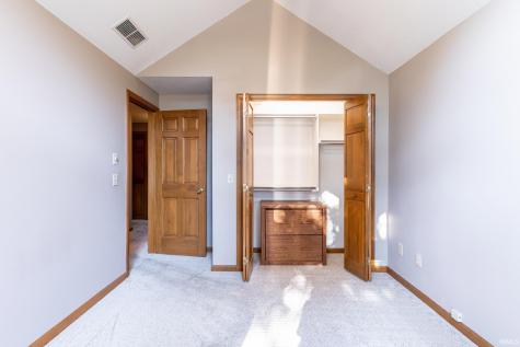 1529 Faulkner Court Fort Wayne IN 46815
