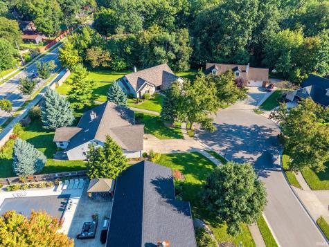 1529 Faulkner Court Fort Wayne IN 46815