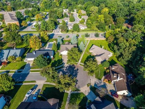 1529 Faulkner Court Fort Wayne IN 46815