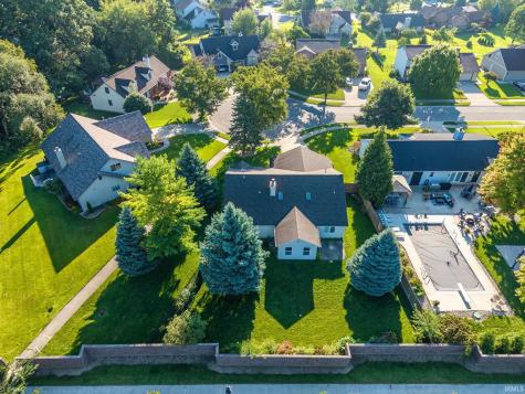 1529 Faulkner Court Fort Wayne IN 46815