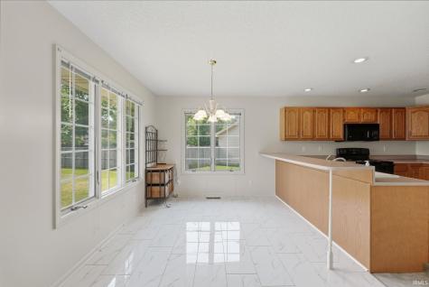 308 S Ivy Wood Drive Muncie IN 47304
