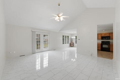 308 S Ivy Wood Drive Muncie IN 47304