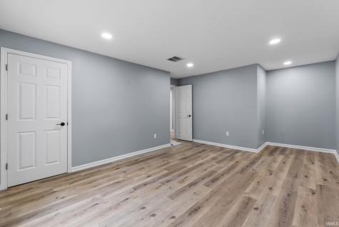 1632 Lumbard Street Fort Wayne IN 46803