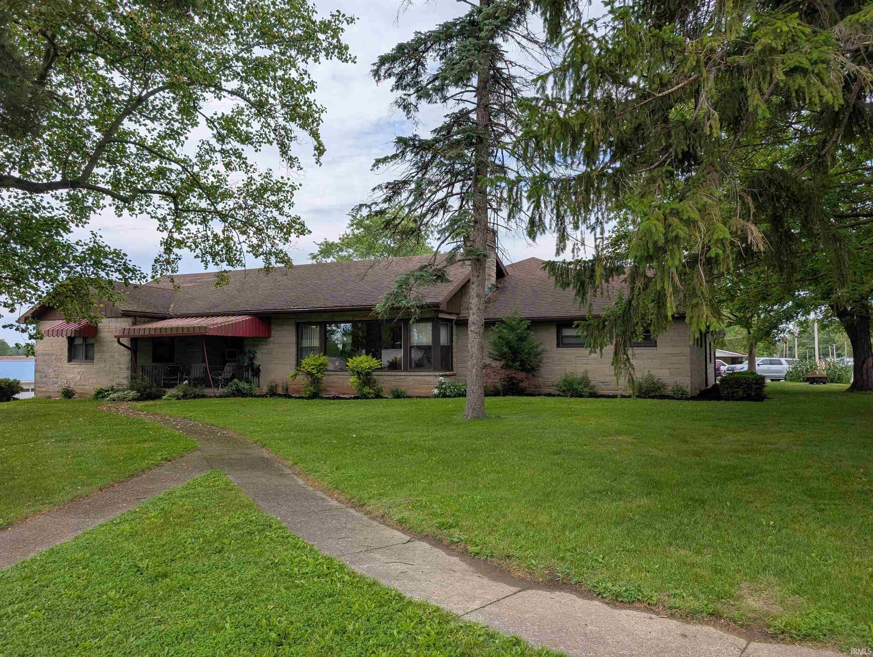 405 W Line Street Geneva IN 46740