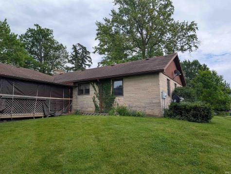 405 W Line Street Geneva IN 46740