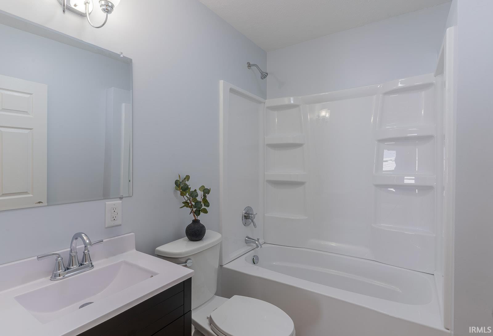 931 Emerson Avenue South Bend IN 46615