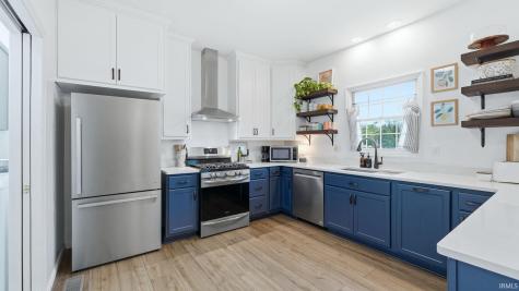 1370 E Legacy Lane Winona Lake IN 46590