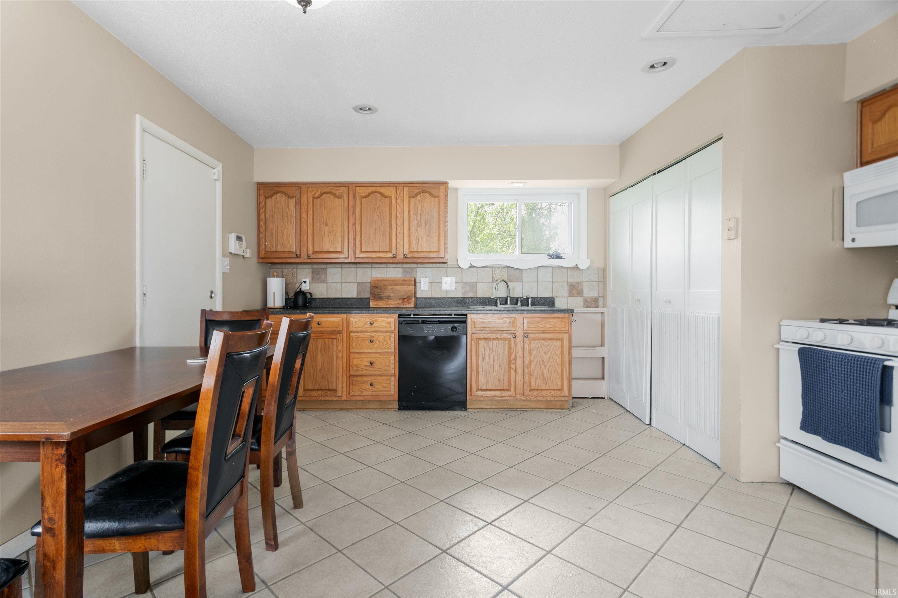 3220 Rexford Drive South Bend IN 46615