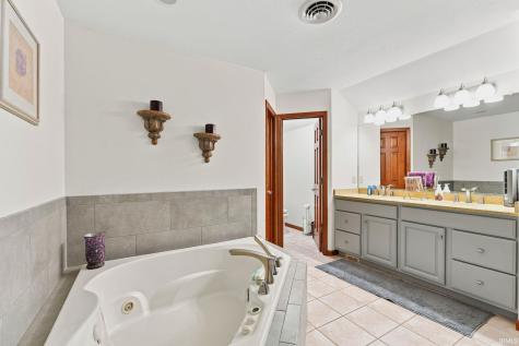 13283 Cedar Creek Drive Middlebury IN 46540