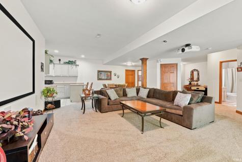13283 Cedar Creek Drive Middlebury IN 46540