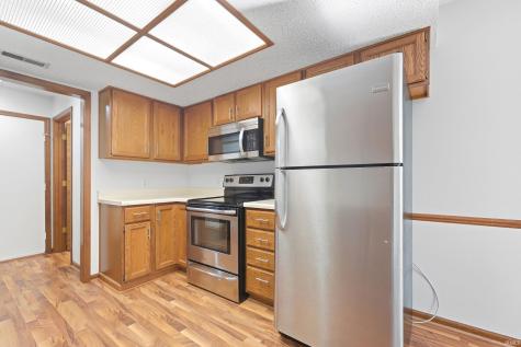 833 Laurel Hill Place Fort Wayne IN 46825