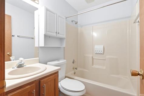 833 Laurel Hill Place Fort Wayne IN 46825