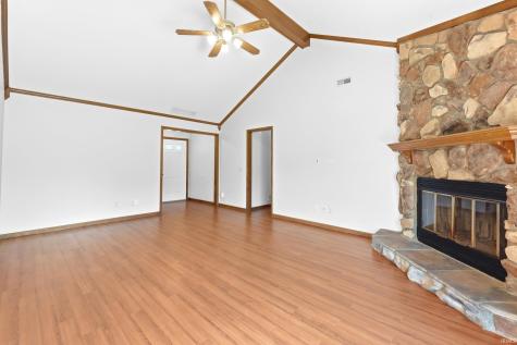 833 Laurel Hill Place Fort Wayne IN 46825