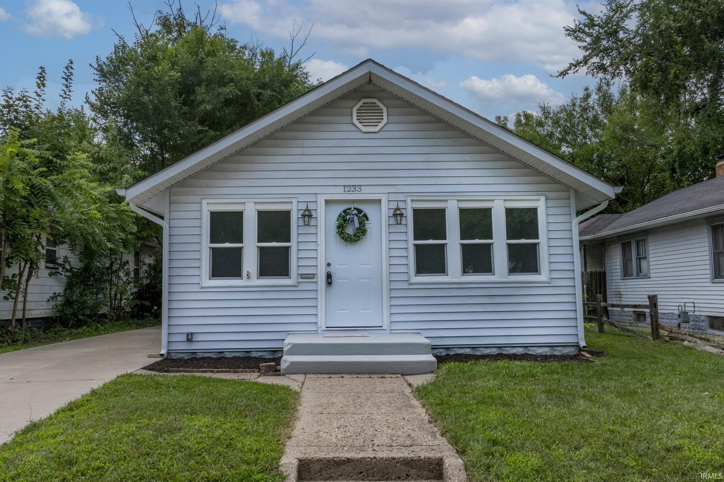 1233 Wilber Street South Bend IN 46628