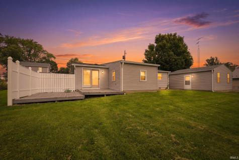 406 E Kendall Street Lafontaine IN 46940