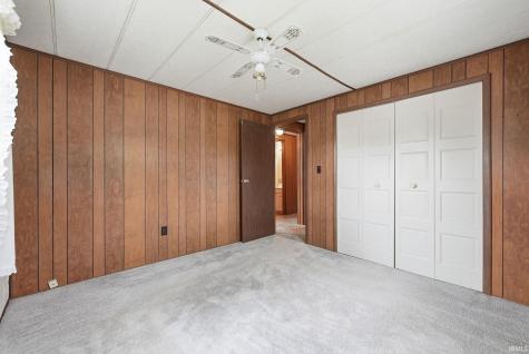 406 E Kendall Street Lafontaine IN 46940