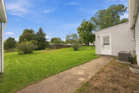 406 E Kendall Street Lafontaine IN 46940