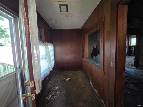 504 N Main Street Bicknell IN 47512