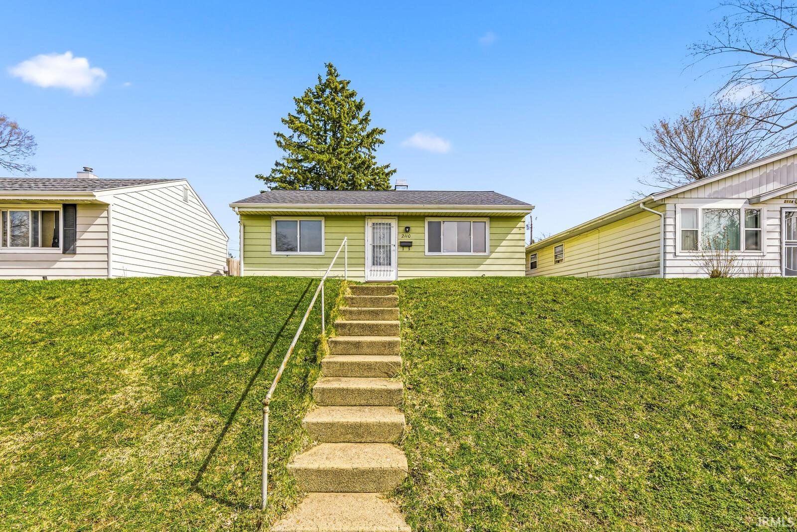 2110 S Gertrude Street South Bend IN 46613