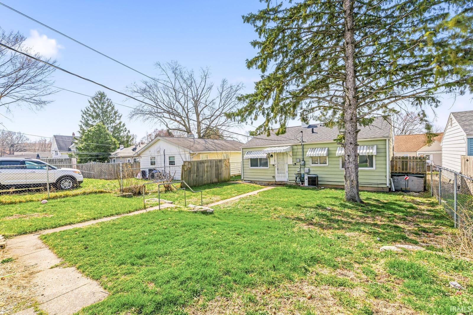 2110 S Gertrude Street South Bend IN 46613
