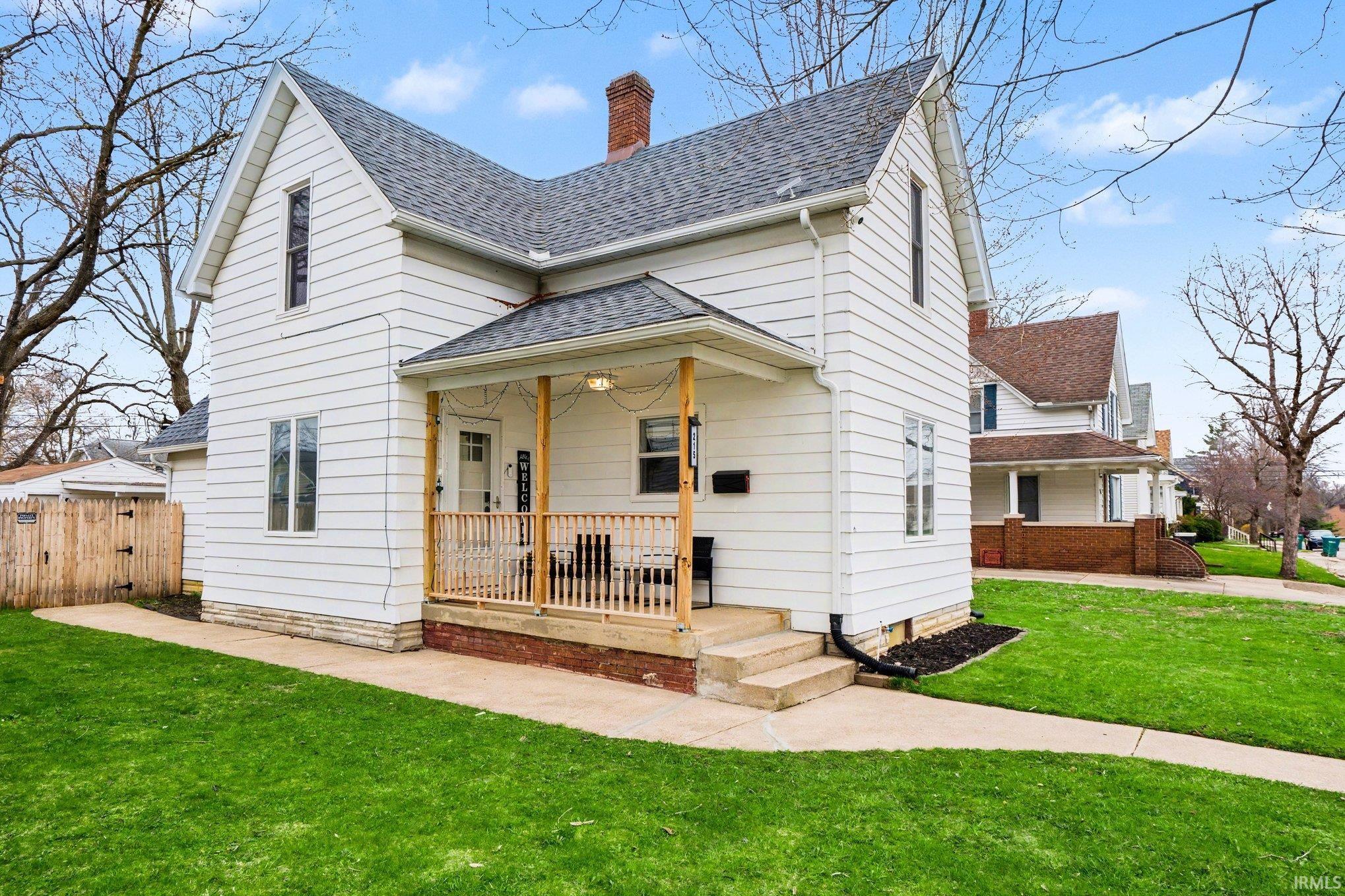 215 Smith Street Mishawaka IN 46544