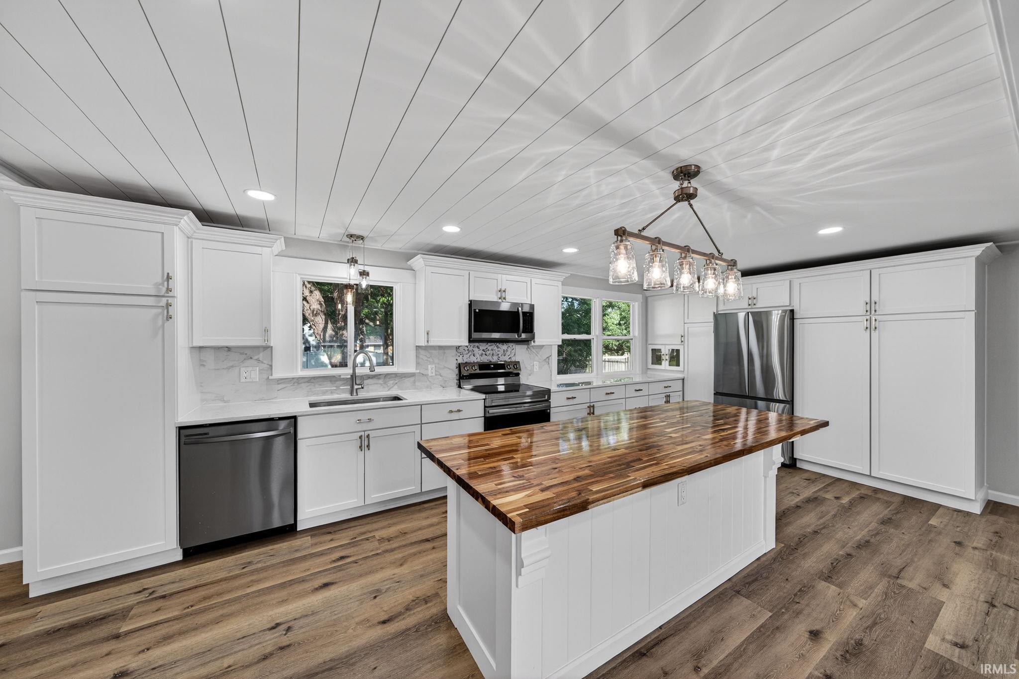 52291 Shenandoah Drive South Bend IN 46635