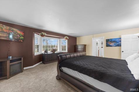 303 S Washington Street Huntingburg IN 47542