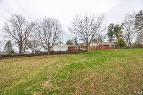 303 S Washington Street Huntingburg IN 47542