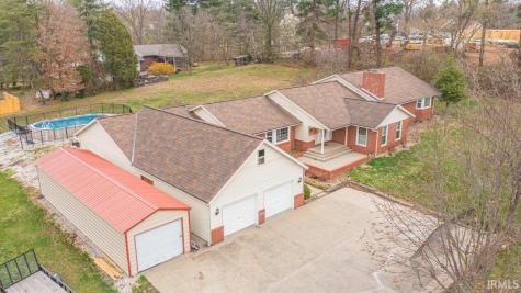 303 S Washington Street Huntingburg IN 47542