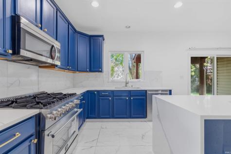 6374 Timberbluff Circle Avon IN 46123