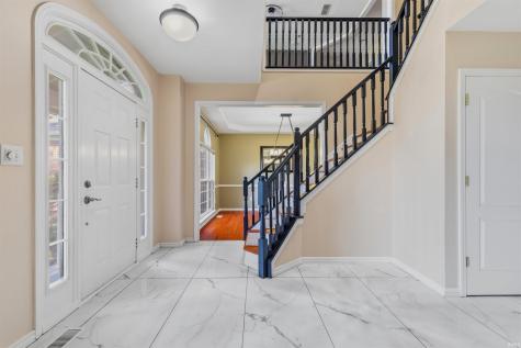 6374 Timberbluff Circle Avon IN 46123