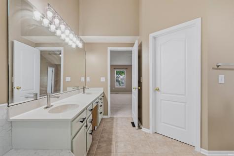6374 Timberbluff Circle Avon IN 46123