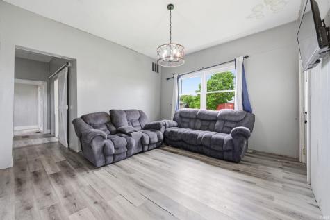 10889 W 800 S. Road Redkey IN 47373