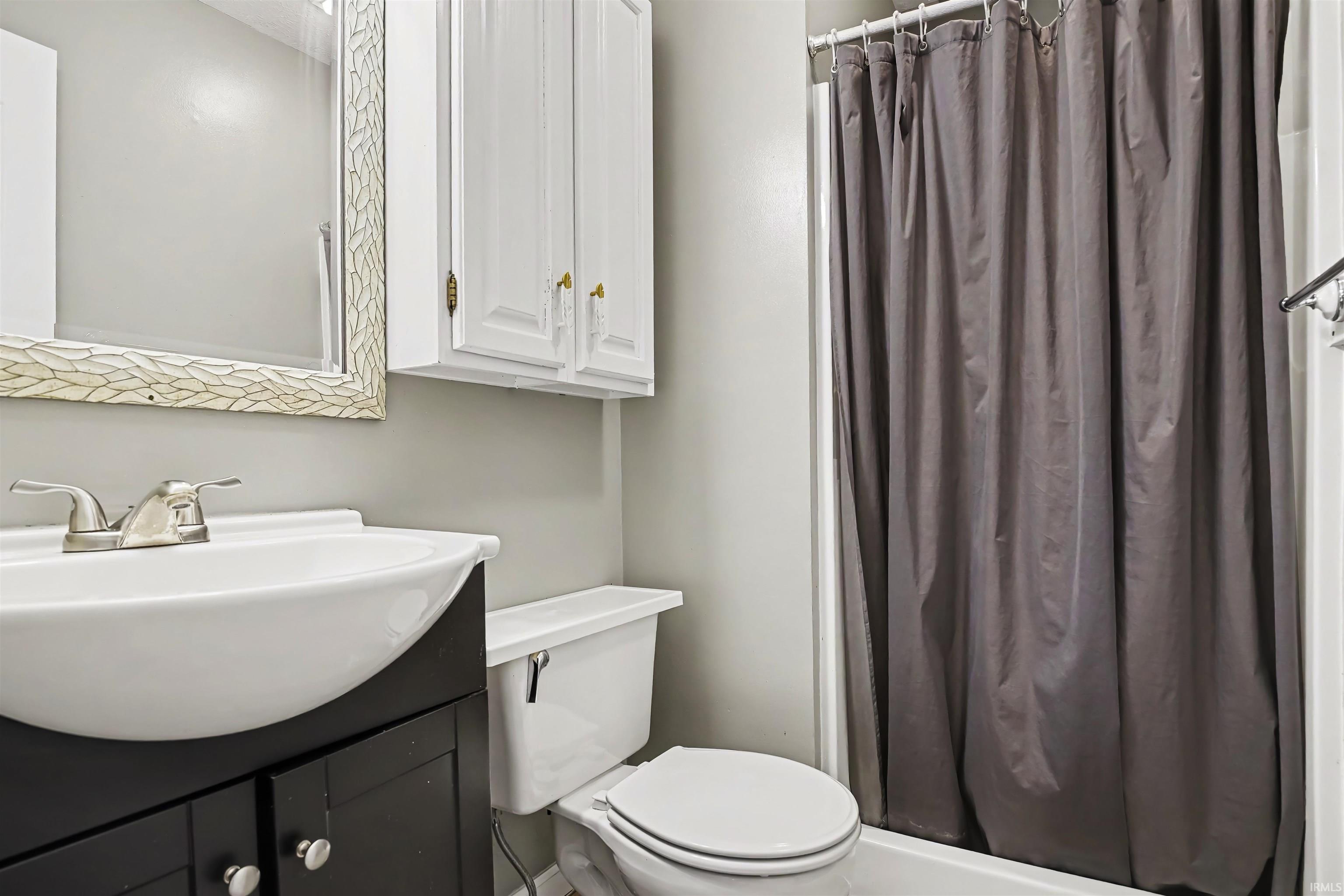 1728 Rye Court Goshen IN 46526