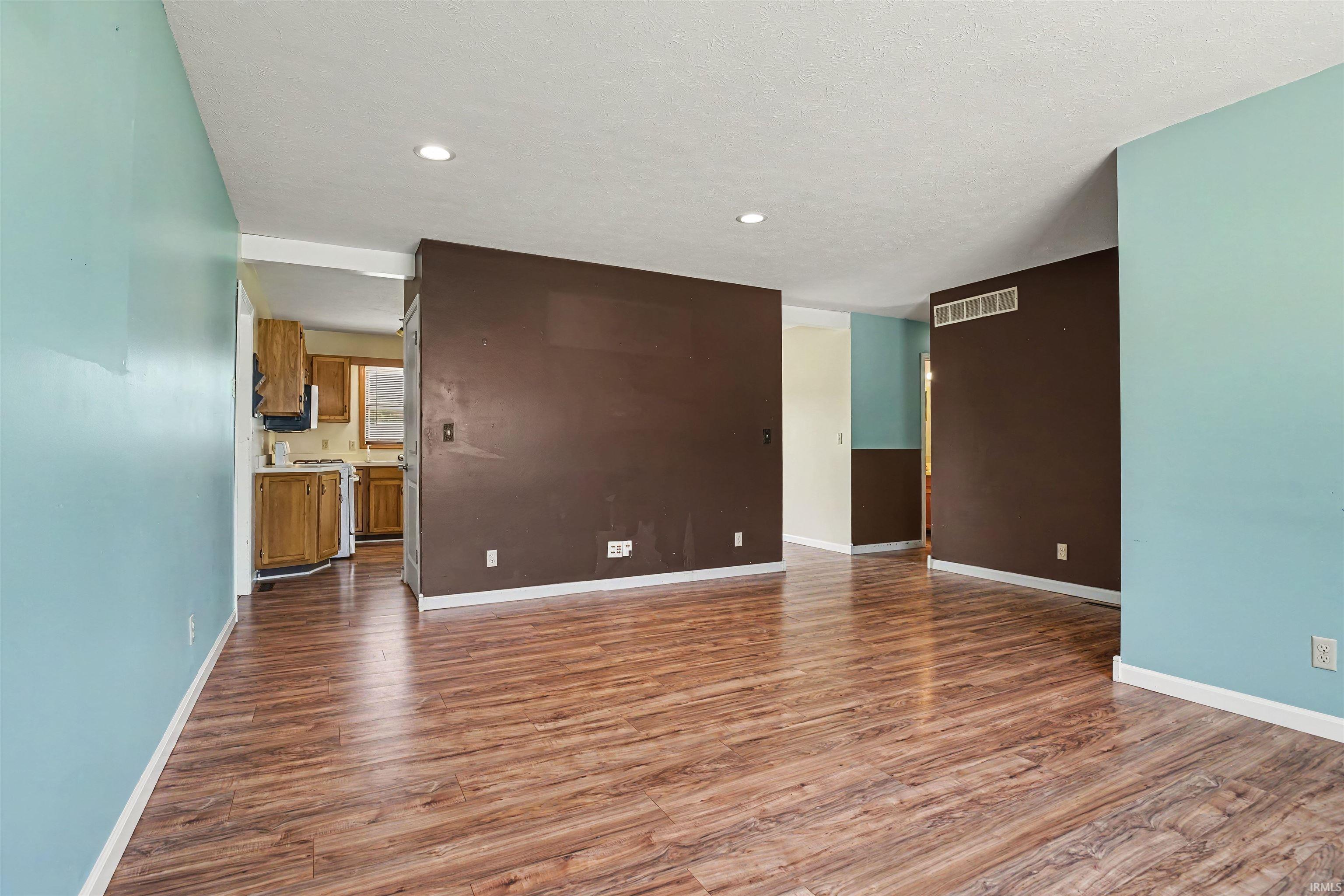 1728 Rye Court Goshen IN 46526