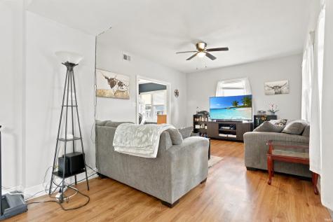 1320 N Main Street Evansville IN 47711