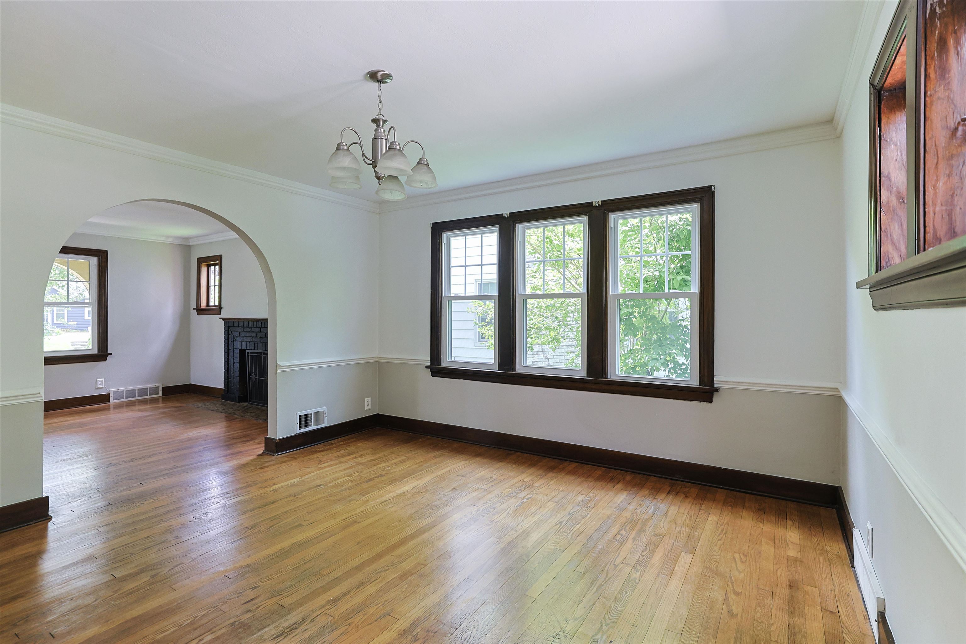 1425 Wall Street South Bend IN 46615