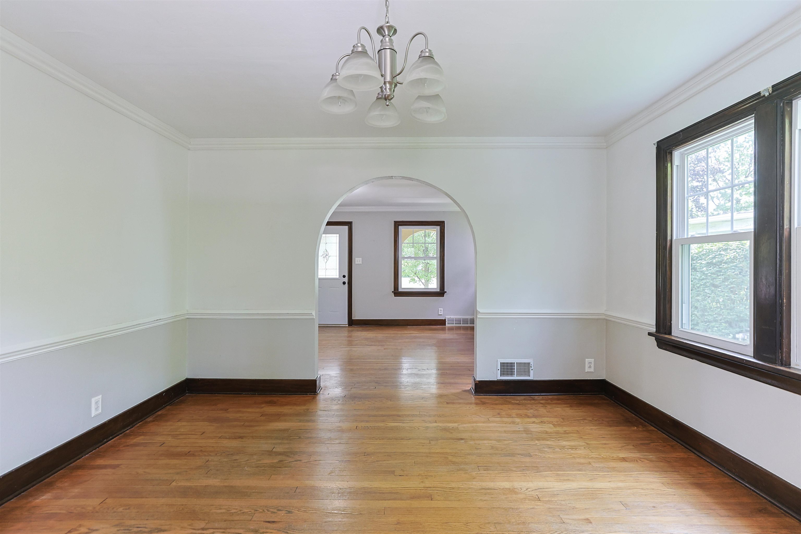 1425 Wall Street South Bend IN 46615