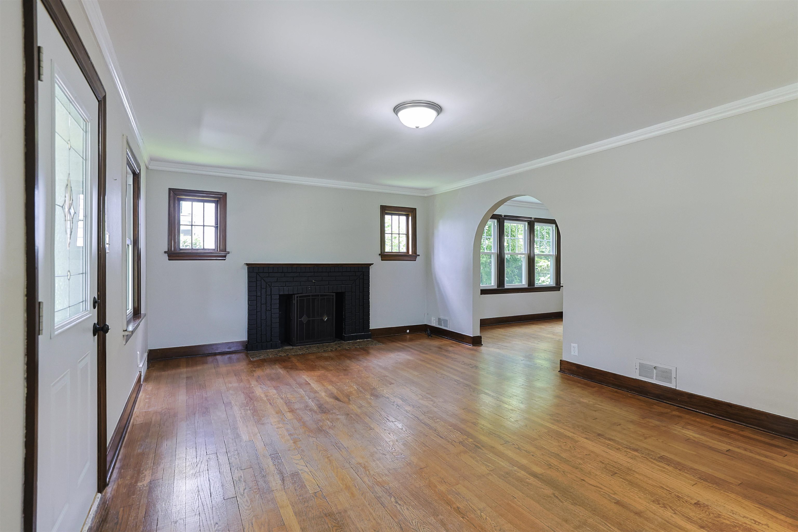 1425 Wall Street South Bend IN 46615