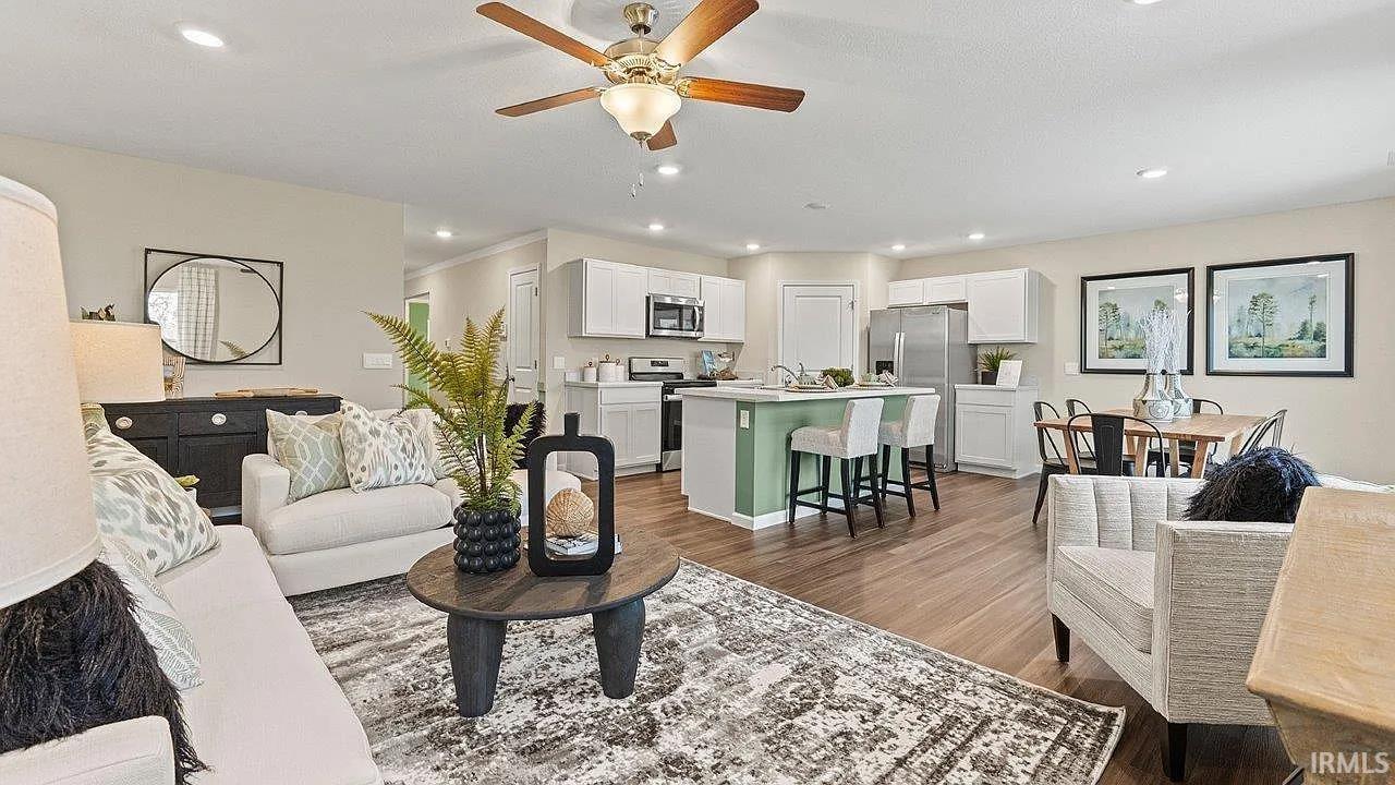 2879 Greenville Court Warsaw IN 46582
