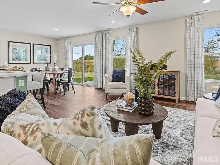 2879 Greenville Court Warsaw IN 46582