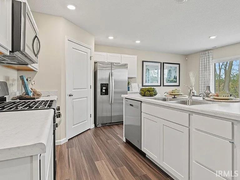 2879 Greenville Court Warsaw IN 46582